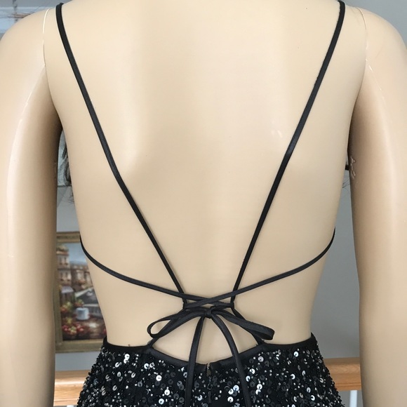 Scala Beautiful Sequin Gown - Picture 2 of 8